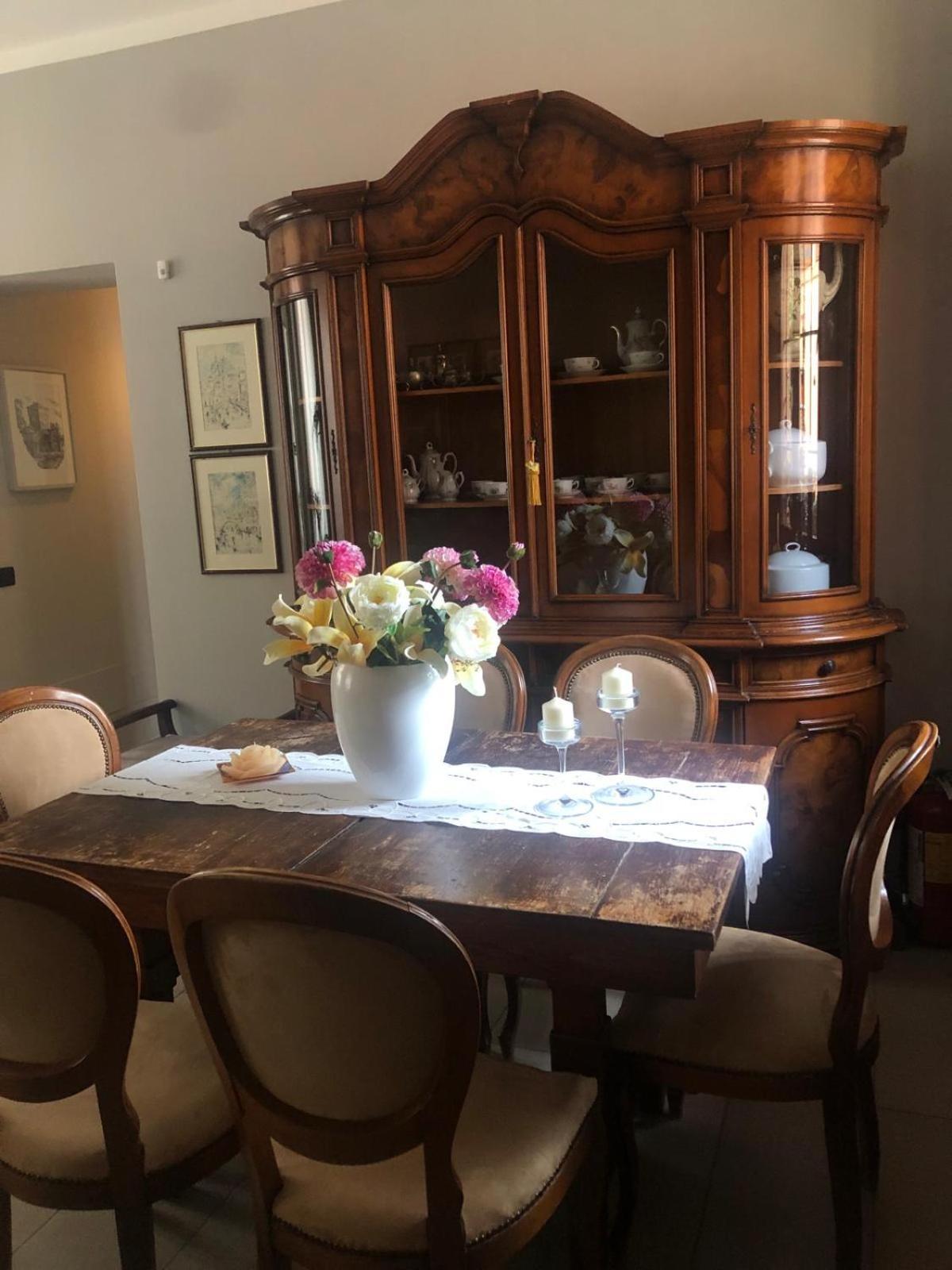 ソンマ・ロンバルド A Due Passi Dal Castello Bed & Breakfast エクステリア 写真